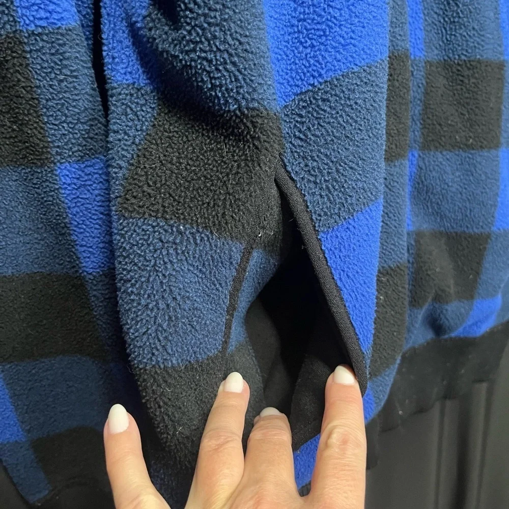 Abercrombie & Fitch 2016 Collection Blue & Black Buffalo Plaid Full Zip Fleece - Picture 8 of 11